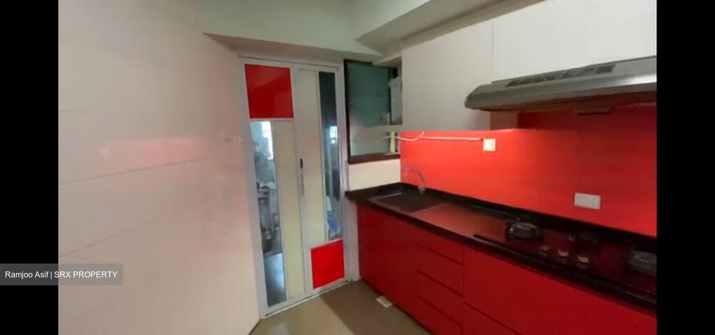 Melville Park (D18), Condominium #517925951